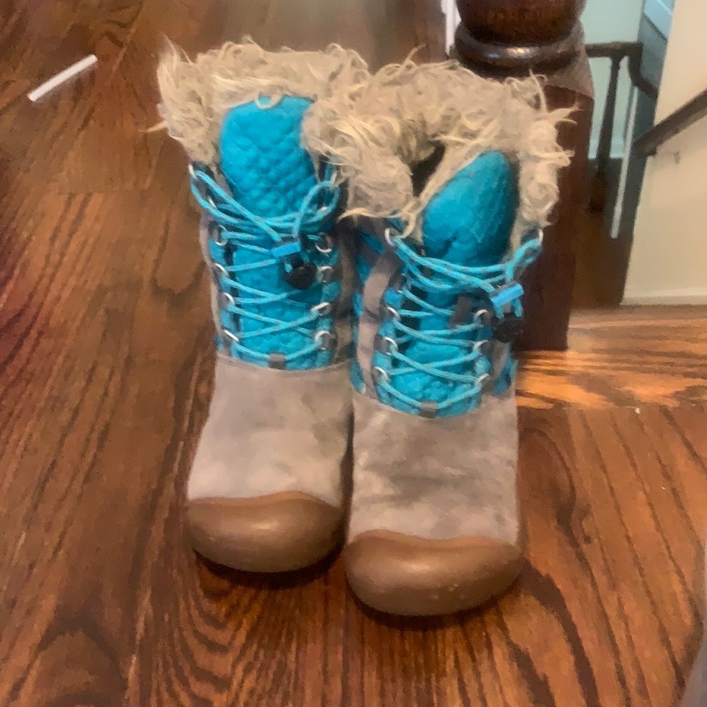 Keen boots